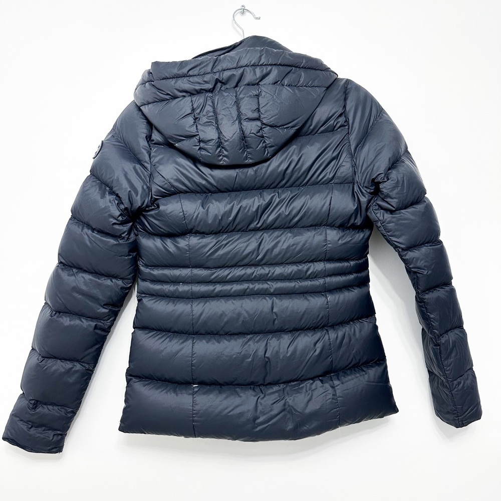 Abercrombie and Fitch Navy Puffer Jacket - Picture 9 of 9